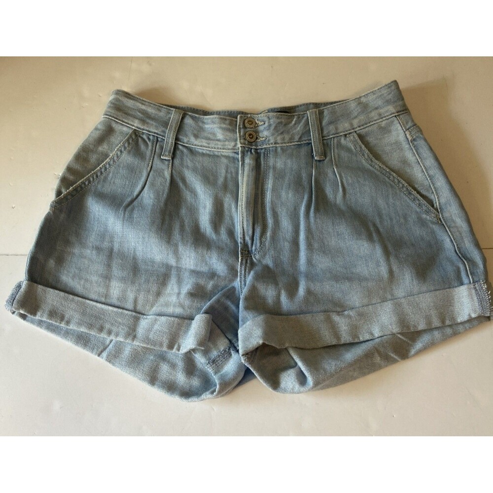 Hollister High Rise Mom Short. Women’s Size 9 Cuffed Slash Pockets Light Blue